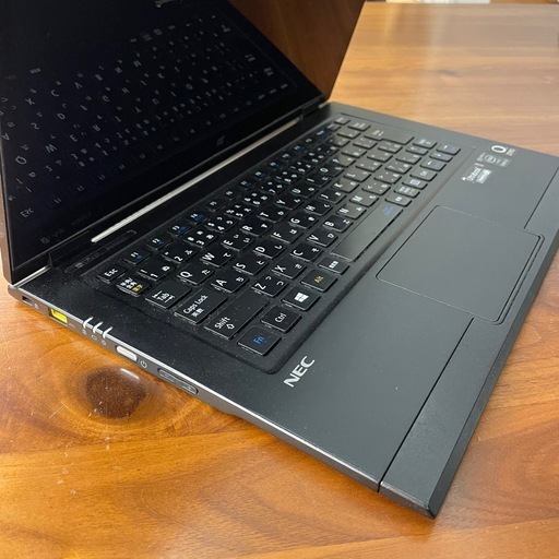 【美品】LAVIE パソコン PC-HZ650