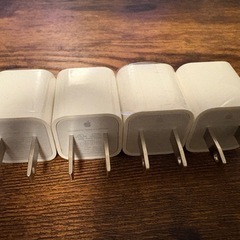 アイフォン(iPhone)充電ケーブル・ライトニングケーブル・充電器/電源ACアダプター バラ売り可能 の画像