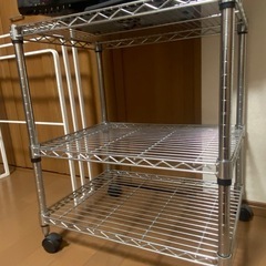 テレビ他ケース等５点をまとめて引き取ってくださいの画像