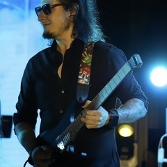 On-line Guitar Lessons の画像