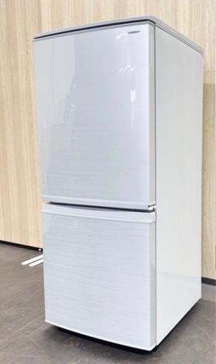シャープ2ドア137L冷蔵庫