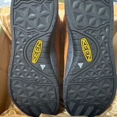 keen チャッカブーツ
の画像