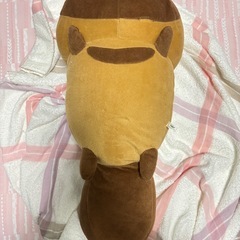 タヌキとキツネ めちゃでかぬいぐるみタヌキ〜蝶々とタヌキ〜の画像