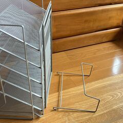 メタルラック  書類入れの画像