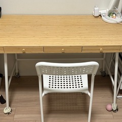 【決まりました】✨IKEAのデスク＋チェア✨の画像
