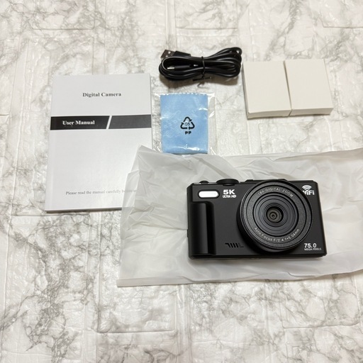 【新品未使用】デジカメ 5K デジタル5K録画 7500万画素 コンパクト 18倍ズーム 写真