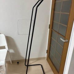 ハンガーラック　ブラックの画像