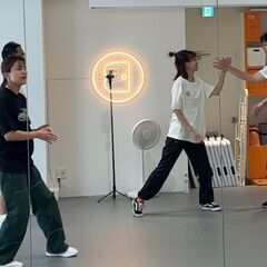 【世田谷線松原駅徒歩３分‼️ストレッチ&歌謡曲（70-80s）体験レッスンモニター募集中✨】NEW OPEN‼ ダンススクールOBOスタ⭐︎初心者大歓迎✨の画像