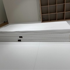 柔術マット　畳みの画像