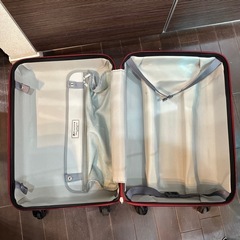 キャリーケースの画像