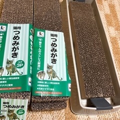 猫のトイレ・爪みがき・猫砂などの画像