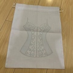 【引き取り限定】ベトナムの刺繍入り 布袋の画像