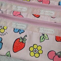 LeSportsac レスポートサック フルーツ柄 ポーチ いちご さくらんぼの画像