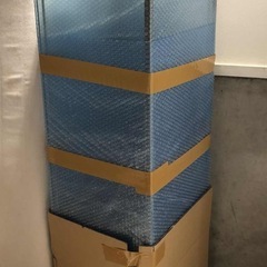 【取引中】IKEA デトルフ　ガラス製飾り棚の画像