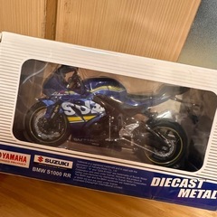 バイク　フィギュア　SUZUKIの画像