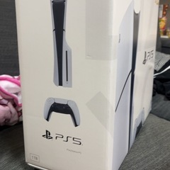 PS5ディスクドライブ搭載版の画像