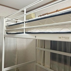 IKEA スヴェルタ ロフトベット マットレス付きの画像