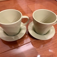 あげます。盛り付け皿、小皿、コーヒーカップセットの画像