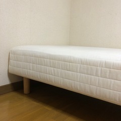 無印良品　脚付きマットレス　セミシングルの画像