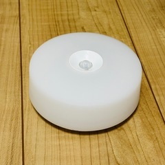 新品　シーリングライト 小型 led アイリスオーヤマ  人感センサー ライト 照明 電球色 昼光色 人感センサー付 LED 600lm 小型シーリングライト 玄関 天井照明 トイレ  省エネ   の画像