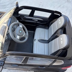 BMW 子供用電動自動車　BMW-X5 AVIGO正規ライセンスの画像