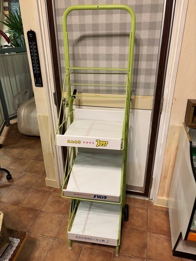 昭和レトロ　棚　キャスター付き　レトロポップ