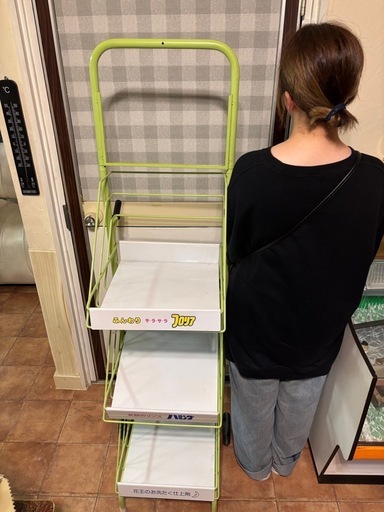 昭和レトロ　棚　キャスター付き　レトロポップ