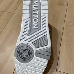 【美品】LV スケート・ライン スニーカー の画像