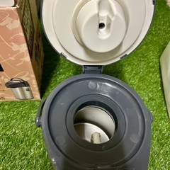 【格安】ピーコック魔法瓶 ステンレス製卓上まほうびん（MPS-30/30S）3.0Lの画像