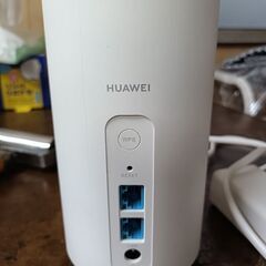 UQ speed wifi home L02ホームルーターの画像