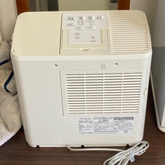 ダイニチ 加湿器　（温風気化/気化式） HD-7018 (W)の画像