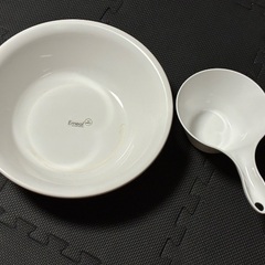 ★格安！新品・未使用品！洗面器と片手桶のセット！の画像