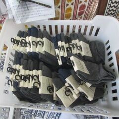スクールソックス　１７㎝から２４㎝　　サイズ・容量 17-20cm 21-24cm 規格 ■生産地：中国 ■素材・成分：ポリエステル・綿・ポリウレタン ■パッケージ：個包装の画像