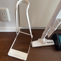 マキタ掃除機　充電式クリーナーの画像