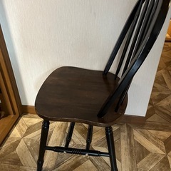 木製　ダイニングチェアの画像