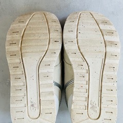 New Balanceベビースニーカー14.5センチの画像