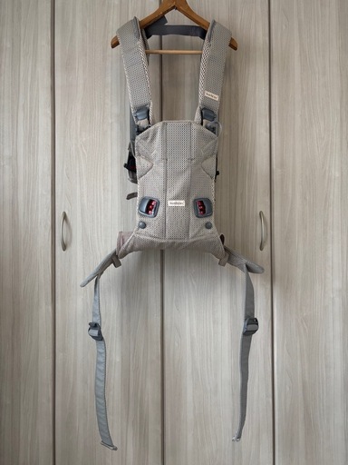 ベビービョルン抱っこ紐［美品］Baby Bjornエルゴ      