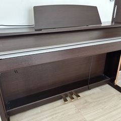 電子ピアノ　CASIO の画像