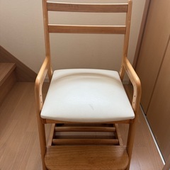 キッズチェアの画像