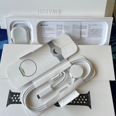 Apple Watch Series ９ GPS アルミケース NIKEスポーツ （42mm S/Mバンド）の画像