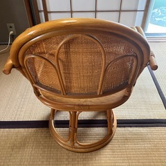 引き取りに来れる方　回転椅子譲りますの画像
