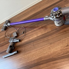 ダイソン　掃除機の画像
