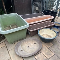 無料　植木鉢　プランター　カゴなどいろいろ12点セットの画像