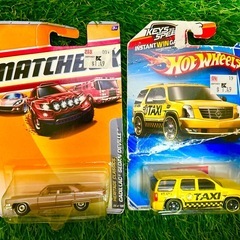 新品未使用✨ミニカー2台の画像