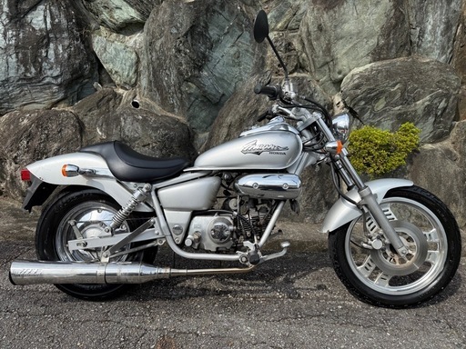 ホンダ　マグナ50 実働　セル1 オイル交換済　自賠責付き　スパトラ　灯火類点灯確認済　乗って帰れます！！　兵庫県宝塚市