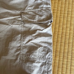カーゴパンツの画像