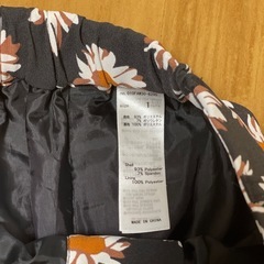moussy 花柄パンツMサイズの画像
