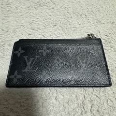 VUITTON コインケースの画像