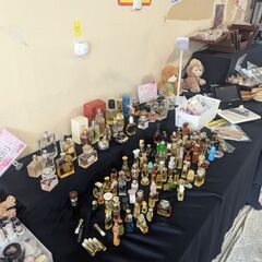 香水 各種（可愛いミニボトル多数）の画像