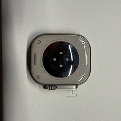 Apple Watch Ultra 2(GPS +セルラー) 49ミリナチュラルチタニウムケースグレーバンド
の画像